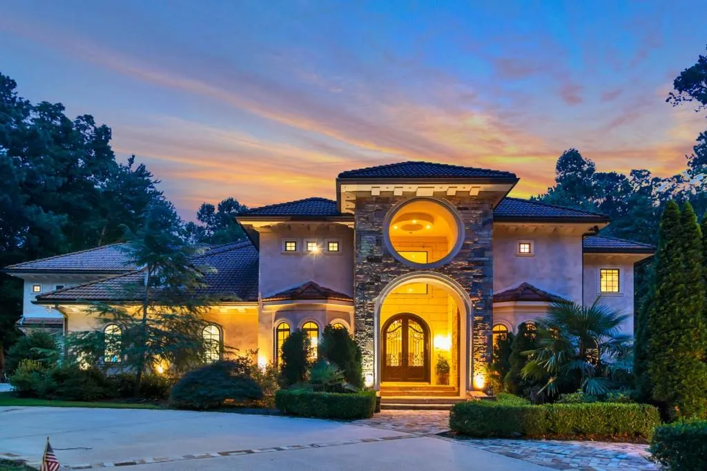 7855 Saddle Ridge Drive, Sandy Springs, Georgia 30350, 6 Bedrooms Bedrooms, ,7 BathroomsBathrooms,Residential,Sold,7855 Saddle Ridge Drive,6778341