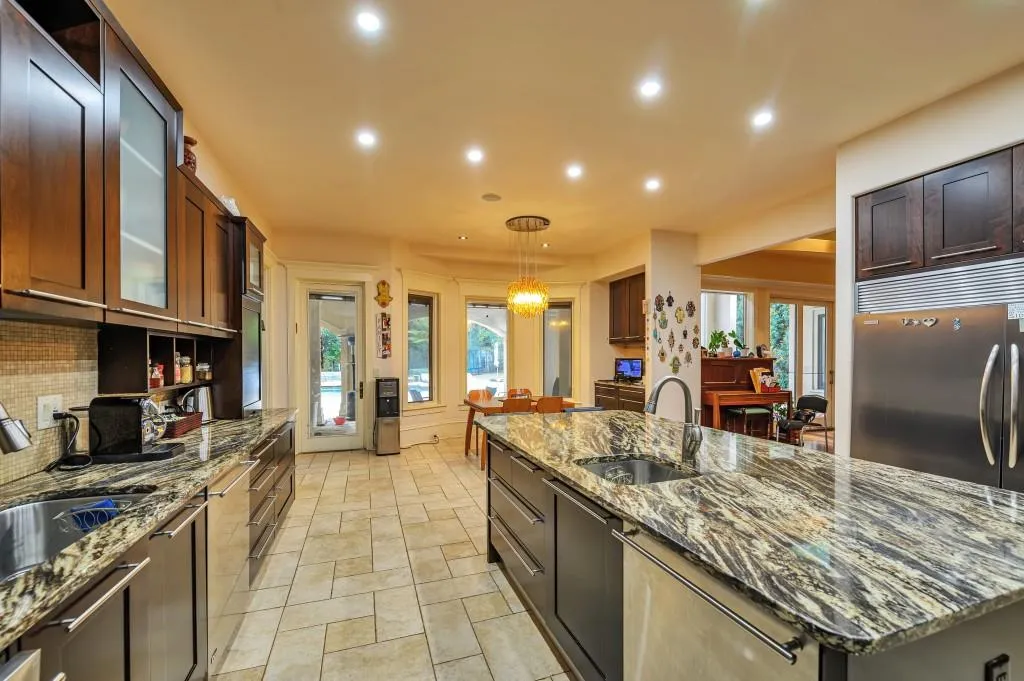 7855 Saddle Ridge Drive, Sandy Springs, Georgia 30350, 6 Bedrooms Bedrooms, ,7 BathroomsBathrooms,Residential,Sold,7855 Saddle Ridge Drive,6778341