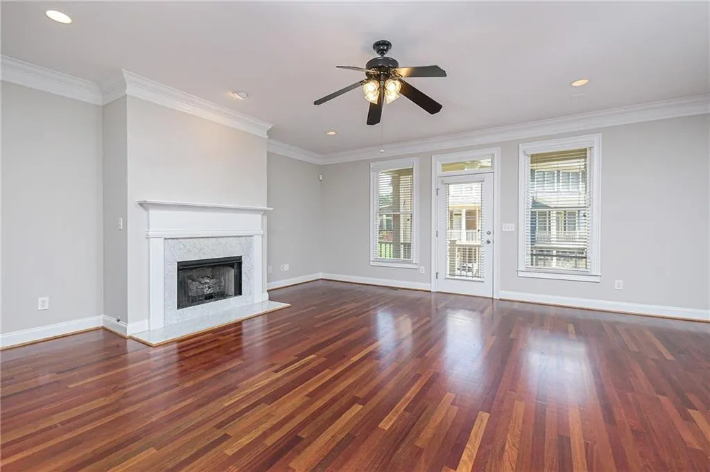 1079 Marietta Boulevard Nw Unit 14, Atlanta, Georgia 30318, 4 Bedrooms Bedrooms, ,3 BathroomsBathrooms,Residential,Sold,1079 Marietta Boulevard Nw Unit 14,7088134