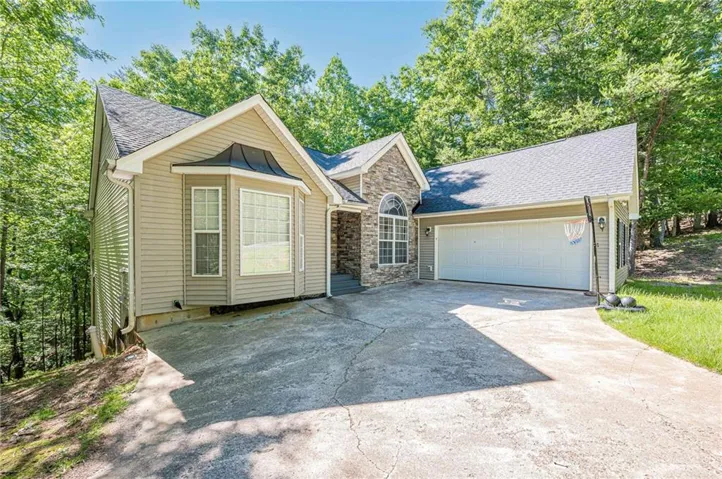 262 Morse Elm Loop, Waleska, Georgia 30183