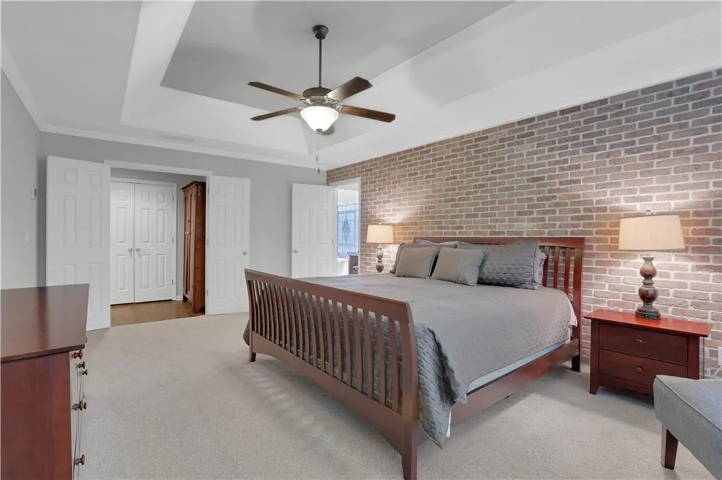 420 Glenridge Close Court, Atlanta, Georgia 30328, 4 Bedrooms Bedrooms, ,2 BathroomsBathrooms,Residential,Sold,420 Glenridge Close Court,7528513