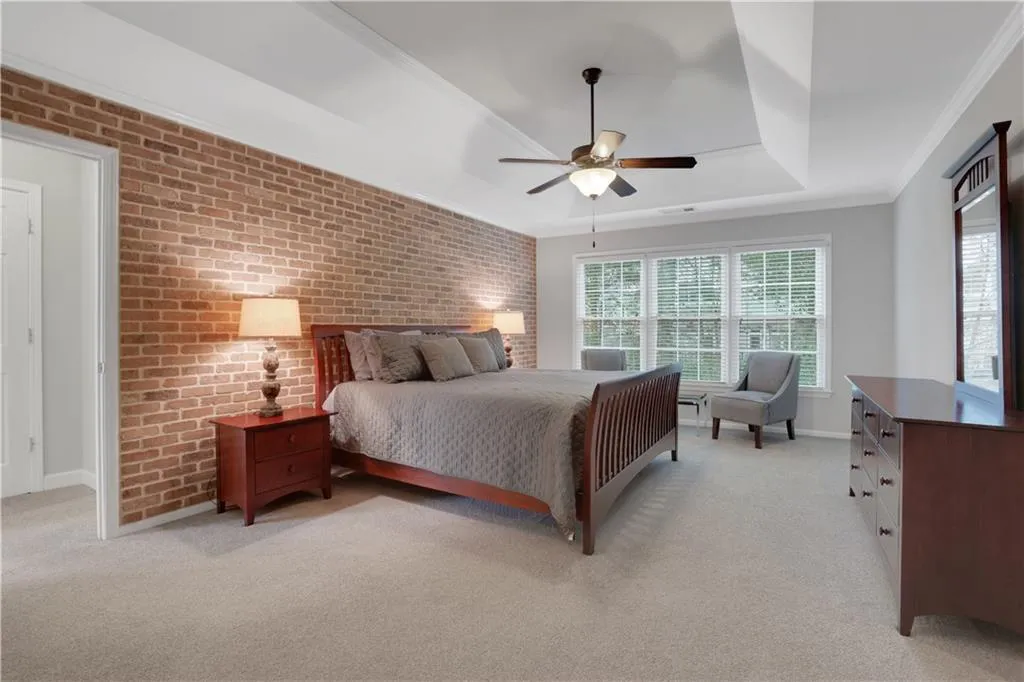 420 Glenridge Close Court, Atlanta, Georgia 30328, 4 Bedrooms Bedrooms, ,2 BathroomsBathrooms,Residential,Sold,420 Glenridge Close Court,7528513