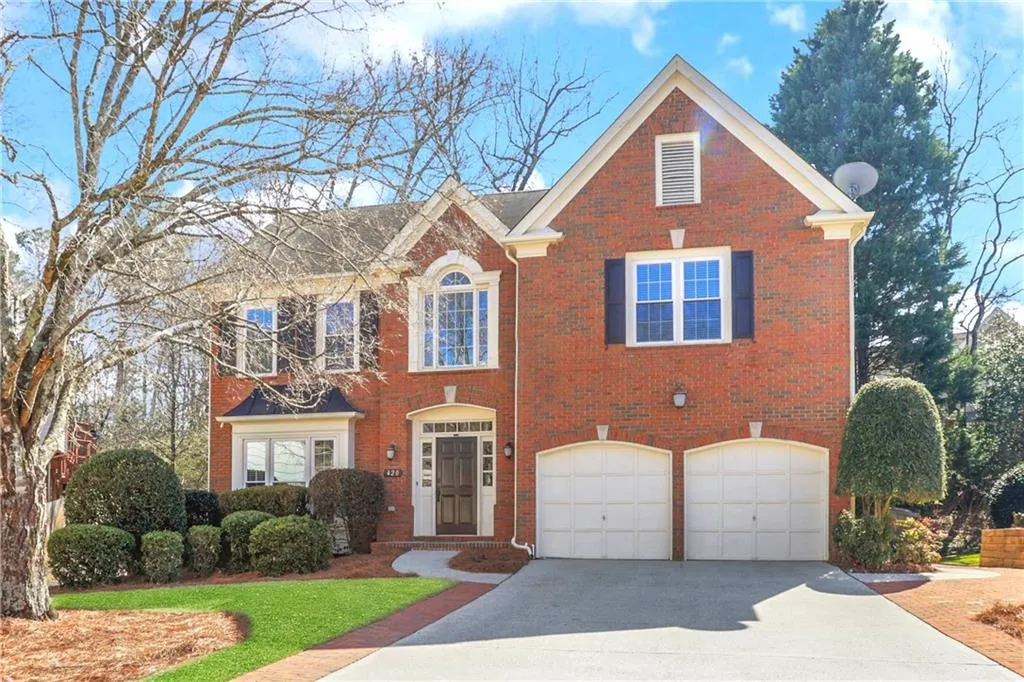 420 Glenridge Close Court, Atlanta, Georgia 30328, 4 Bedrooms Bedrooms, ,2 BathroomsBathrooms,Residential,Sold,420 Glenridge Close Court,7528513
