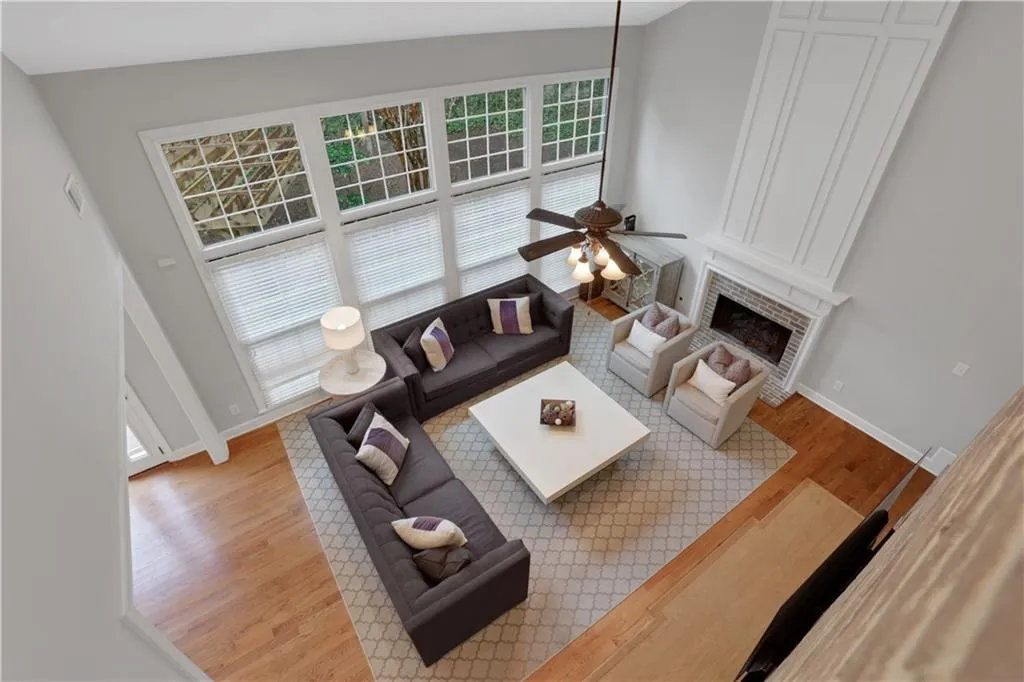 420 Glenridge Close Court, Atlanta, Georgia 30328, 4 Bedrooms Bedrooms, ,2 BathroomsBathrooms,Residential,Sold,420 Glenridge Close Court,7528513