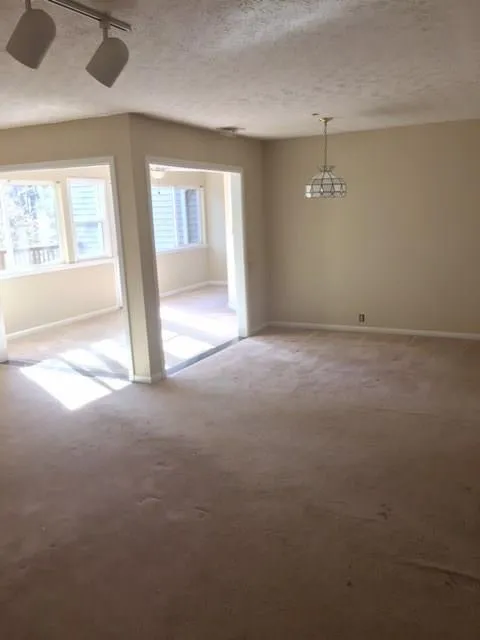 60 Dunwoody Springs Drive Ne Unit A, Atlanta, Georgia 30328, 2 Bedrooms Bedrooms, ,2 BathroomsBathrooms,Residential,Sold,60 Dunwoody Springs Drive Ne Unit A,5637990