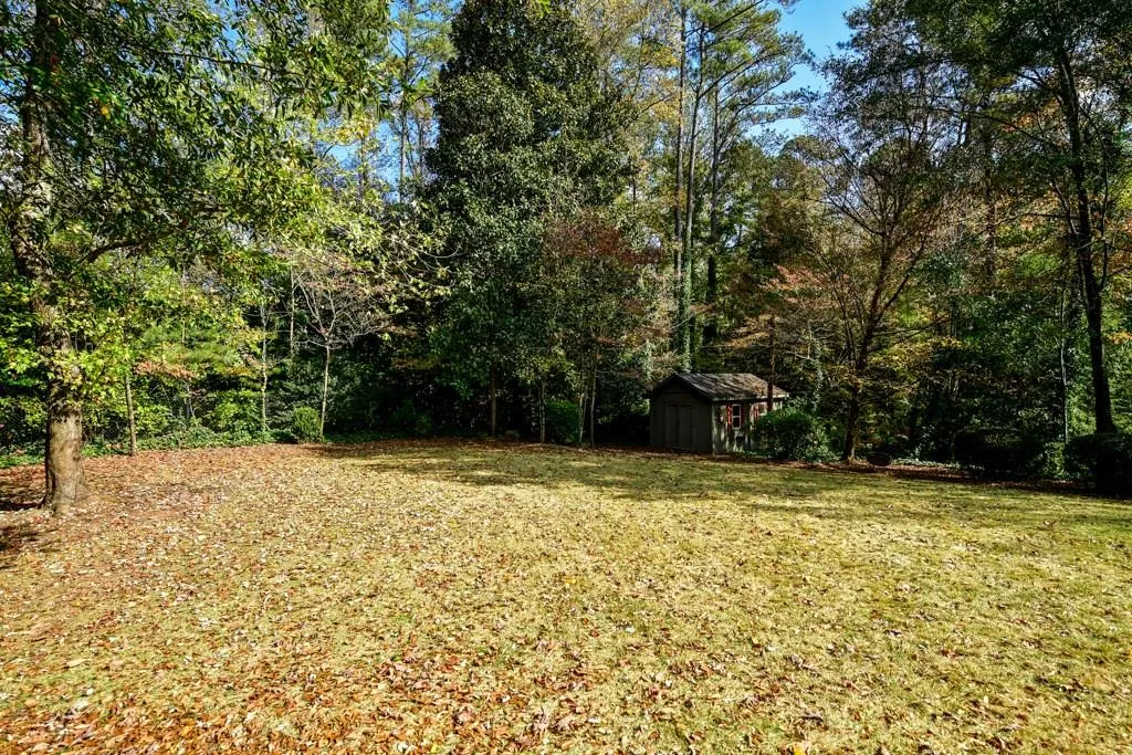 6215 Mountain Brook Way, Atlanta, Georgia 30328, 5 Bedrooms Bedrooms, ,3 BathroomsBathrooms,Residential,Sold,6215 Mountain Brook Way,5933022