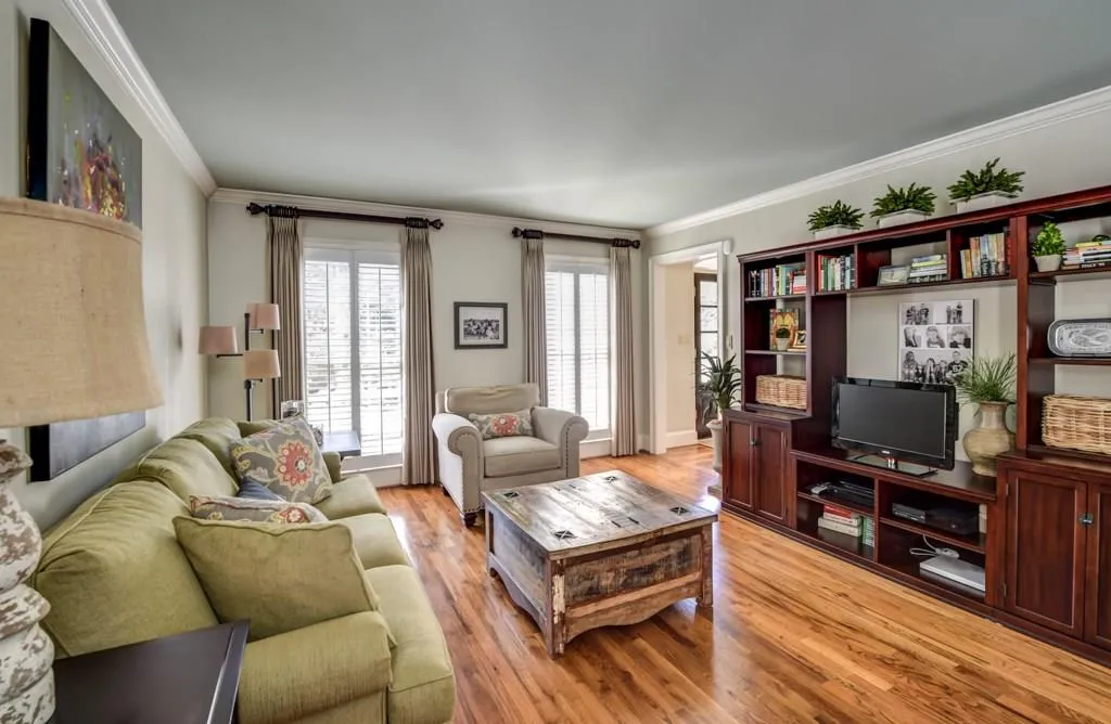 6215 Mountain Brook Way, Atlanta, Georgia 30328, 5 Bedrooms Bedrooms, ,3 BathroomsBathrooms,Residential,Sold,6215 Mountain Brook Way,5933022