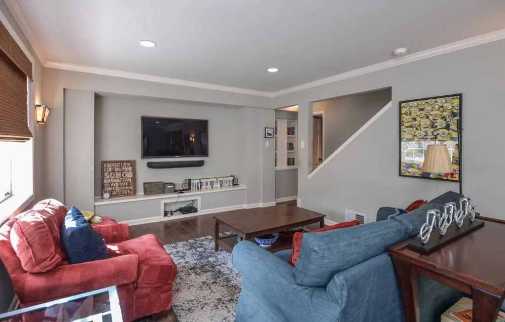 6215 Mountain Brook Way, Atlanta, Georgia 30328, 5 Bedrooms Bedrooms, ,3 BathroomsBathrooms,Residential,Sold,6215 Mountain Brook Way,5933022