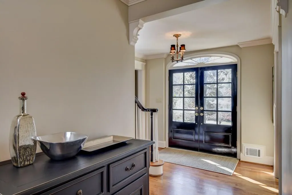 6215 Mountain Brook Way, Atlanta, Georgia 30328, 5 Bedrooms Bedrooms, ,3 BathroomsBathrooms,Residential,Sold,6215 Mountain Brook Way,5933022