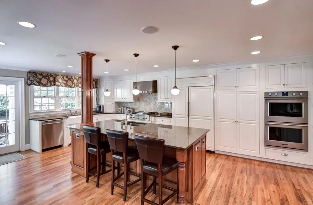 6215 Mountain Brook Way, Atlanta, Georgia 30328, 5 Bedrooms Bedrooms, ,3 BathroomsBathrooms,Residential,Sold,6215 Mountain Brook Way,5933022