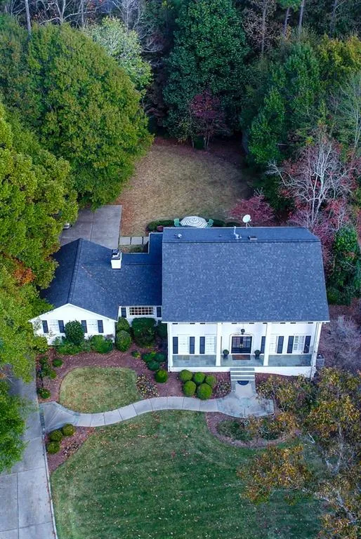 6215 Mountain Brook Way, Atlanta, Georgia 30328, 5 Bedrooms Bedrooms, ,3 BathroomsBathrooms,Residential,Sold,6215 Mountain Brook Way,5933022