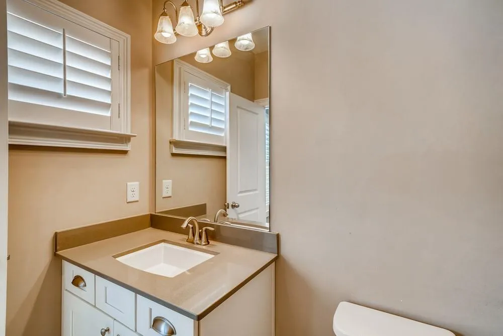 417 Alderwood Street, Sandy Springs, Georgia 30328, 3 Bedrooms Bedrooms, ,3 BathroomsBathrooms,Residential,Sold,417 Alderwood Street,6932906