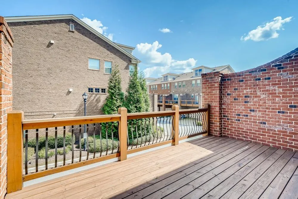 417 Alderwood Street, Sandy Springs, Georgia 30328, 3 Bedrooms Bedrooms, ,3 BathroomsBathrooms,Residential,Sold,417 Alderwood Street,6932906