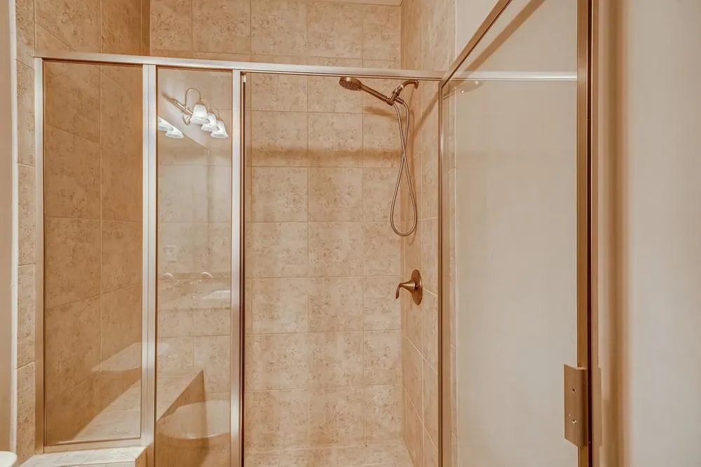 417 Alderwood Street, Sandy Springs, Georgia 30328, 3 Bedrooms Bedrooms, ,3 BathroomsBathrooms,Residential,Sold,417 Alderwood Street,6932906