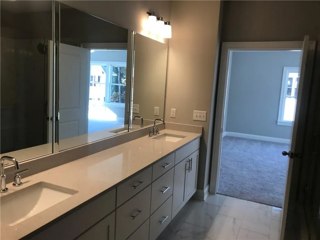 6775 Cadence Boulevard Unit 238, Sandy Springs, Georgia 30328, 3 Bedrooms Bedrooms, ,3 BathroomsBathrooms,Residential,Sold,6775 Cadence Boulevard Unit 238,6577030