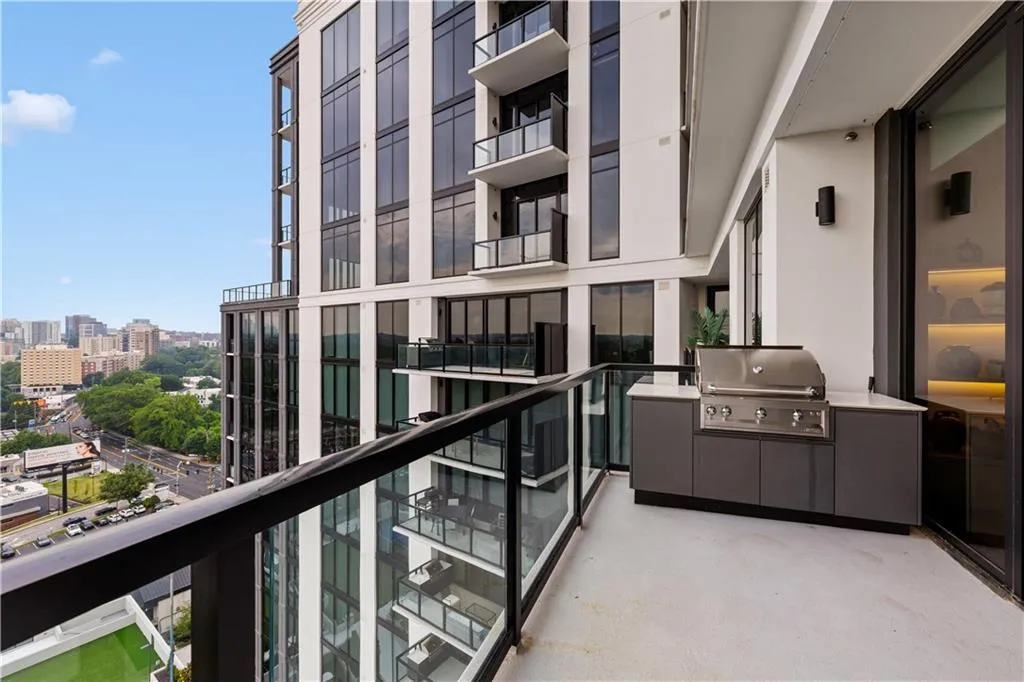 2425 Peachtree Road Ne Unit 1406, Atlanta, Georgia 30305, 2 Bedrooms Bedrooms, 0 ,3 BathroomsBathrooms,Residential,For Sale,2425 Peachtree Road Ne Unit 1406,7777265