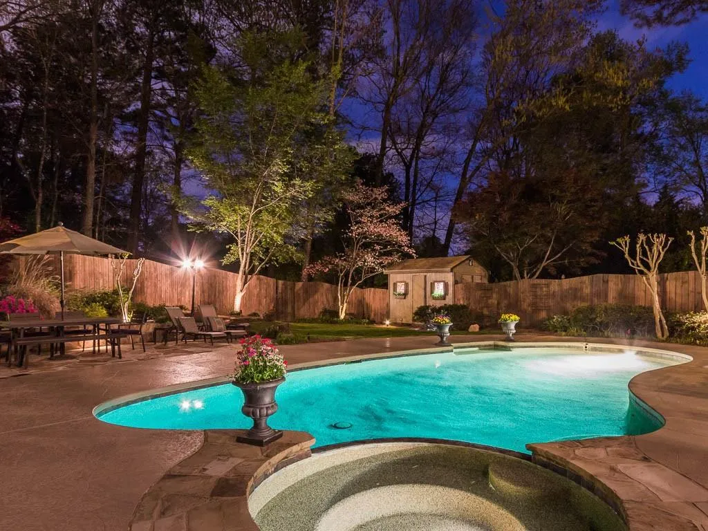 4895 High Point Road, Sandy Springs, Georgia 30342, 4 Bedrooms Bedrooms, ,3 BathroomsBathrooms,Residential,Sold,4895 High Point Road,5993993