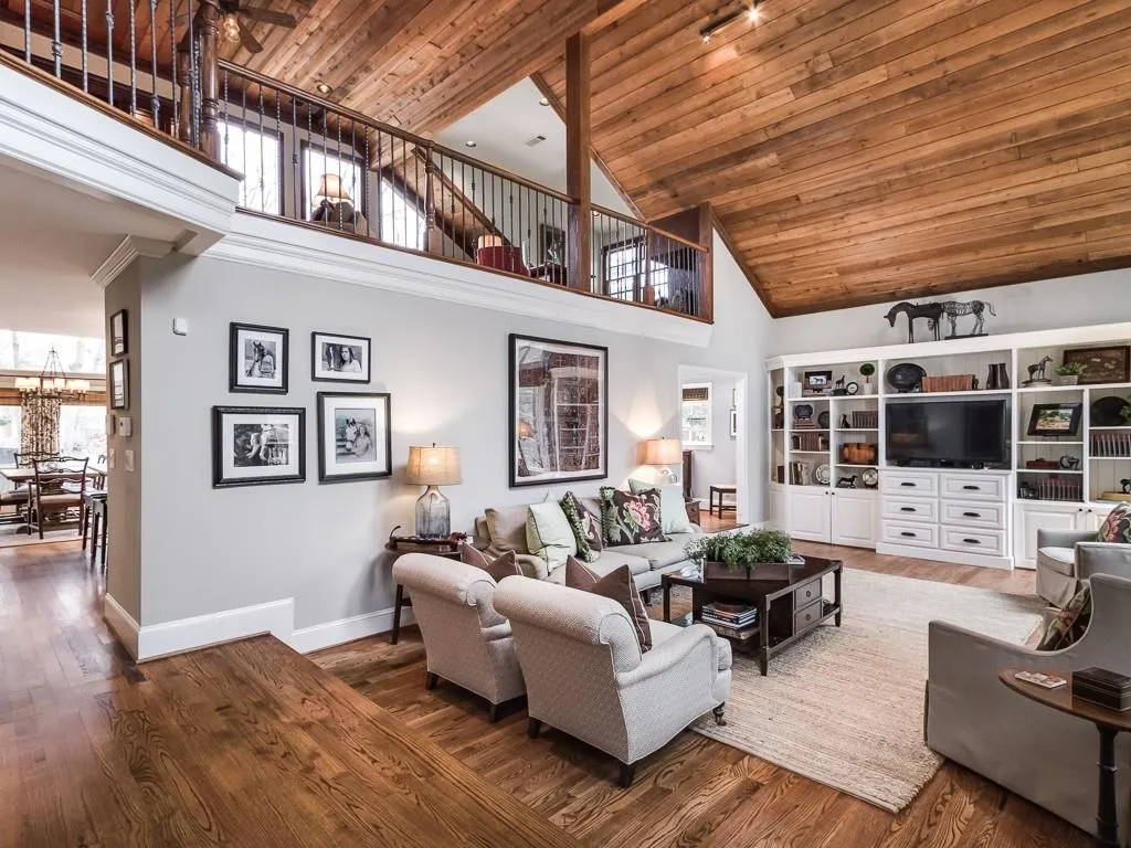 4895 High Point Road, Sandy Springs, Georgia 30342, 4 Bedrooms Bedrooms, ,3 BathroomsBathrooms,Residential,Sold,4895 High Point Road,5993993