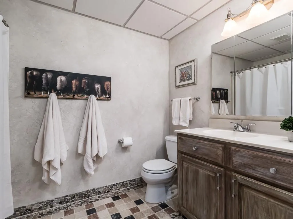 4895 High Point Road, Sandy Springs, Georgia 30342, 4 Bedrooms Bedrooms, ,3 BathroomsBathrooms,Residential,Sold,4895 High Point Road,5993993