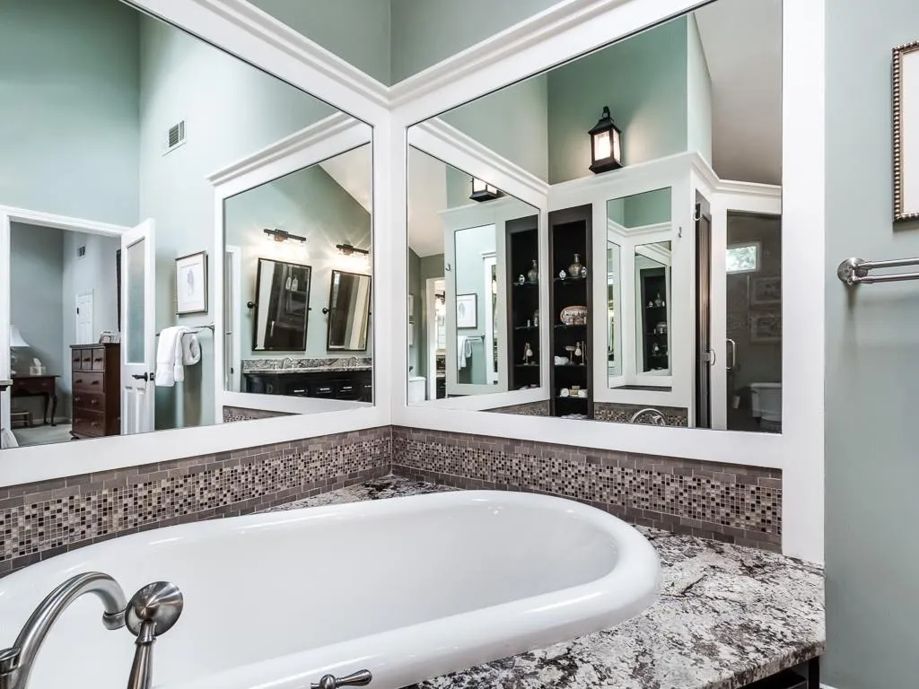 4895 High Point Road, Sandy Springs, Georgia 30342, 4 Bedrooms Bedrooms, ,3 BathroomsBathrooms,Residential,Sold,4895 High Point Road,5993993
