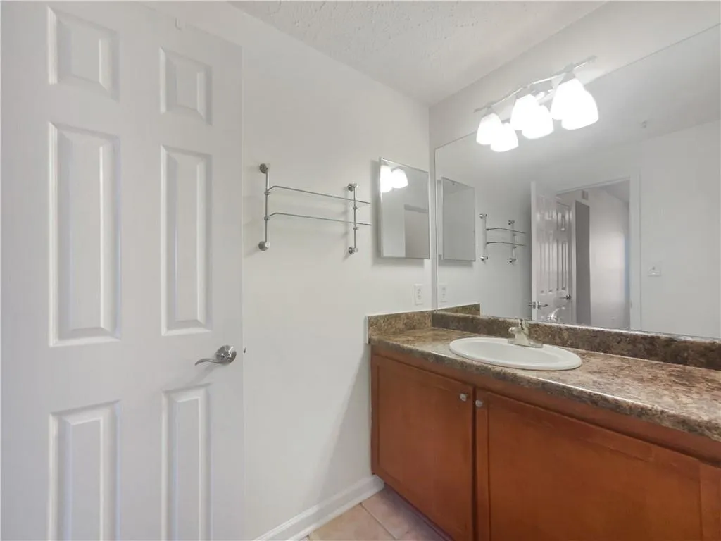 1250 Parkwood Circle Se Unit 2309, Atlanta, Georgia 30339, 2 Bedrooms Bedrooms, ,2 BathroomsBathrooms,Residential,For Sale,1250 Parkwood Circle Se Unit 2309,7543278
