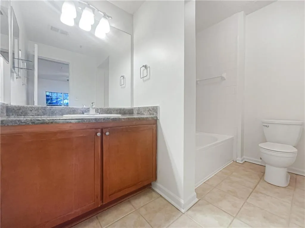1250 Parkwood Circle Se Unit 2309, Atlanta, Georgia 30339, 2 Bedrooms Bedrooms, ,2 BathroomsBathrooms,Residential,For Sale,1250 Parkwood Circle Se Unit 2309,7543278