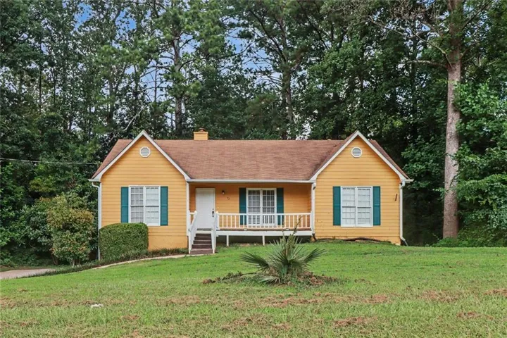 72 Amber Way, Dallas, Georgia 30157