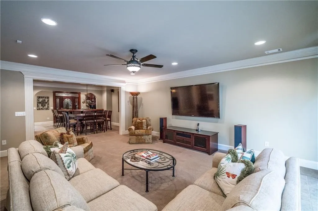 565 Glengate Cove, Atlanta, Georgia 30328, 7 Bedrooms Bedrooms, ,6 BathroomsBathrooms,Residential,Sold,565 Glengate Cove,5896628