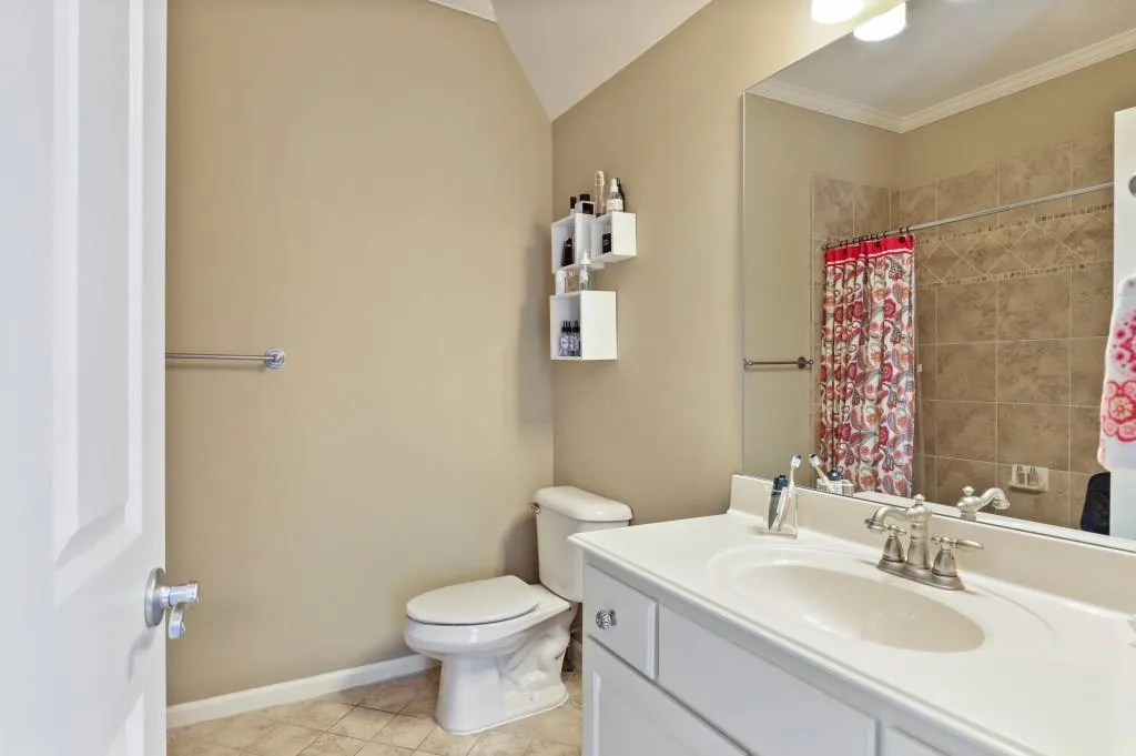6380 Cotswold Lane, Sandy Springs, Georgia 30328, 4 Bedrooms Bedrooms, ,5 BathroomsBathrooms,Residential,Sold,6380 Cotswold Lane,6890429