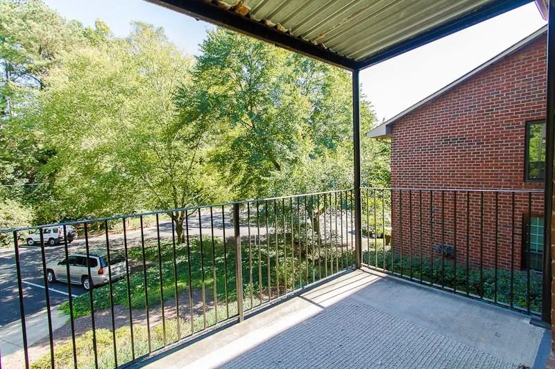 6851 Roswell Road Unit F29, Atlanta, Georgia 30328, 2 Bedrooms Bedrooms, ,2 BathroomsBathrooms,Residential,Sold,6851 Roswell Road Unit F29,5604806