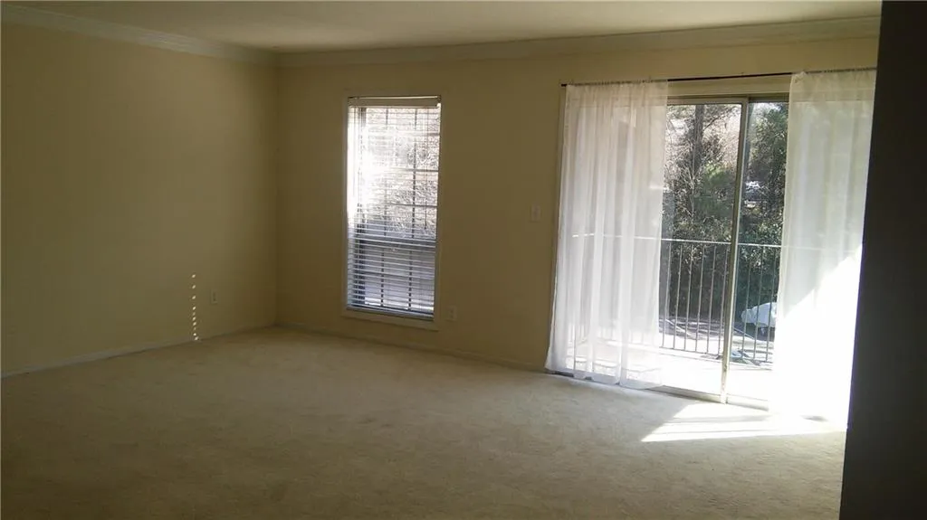 6851 Roswell Road Unit F29, Atlanta, Georgia 30328, 2 Bedrooms Bedrooms, ,2 BathroomsBathrooms,Residential,Sold,6851 Roswell Road Unit F29,5604806