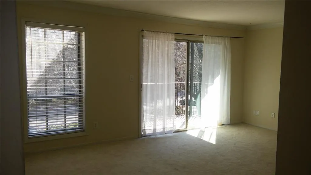 6851 Roswell Road Unit F29, Atlanta, Georgia 30328, 2 Bedrooms Bedrooms, ,2 BathroomsBathrooms,Residential,Sold,6851 Roswell Road Unit F29,5604806