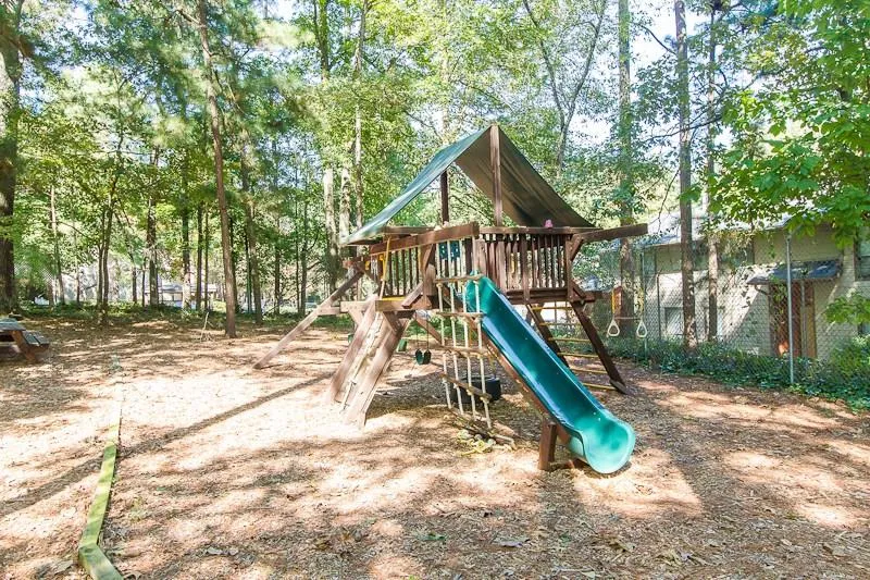 6851 Roswell Road Unit F29, Atlanta, Georgia 30328, 2 Bedrooms Bedrooms, ,2 BathroomsBathrooms,Residential,Sold,6851 Roswell Road Unit F29,5604806