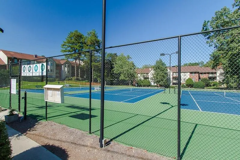 6851 Roswell Road Unit F29, Atlanta, Georgia 30328, 2 Bedrooms Bedrooms, ,2 BathroomsBathrooms,Residential,Sold,6851 Roswell Road Unit F29,5604806