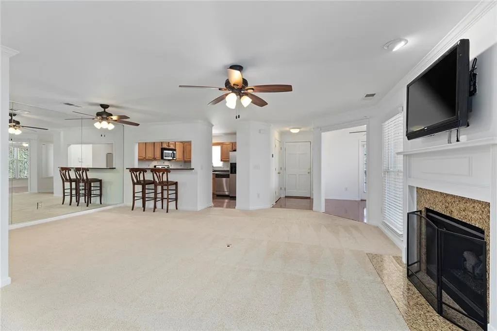 view towards kitchen and entry