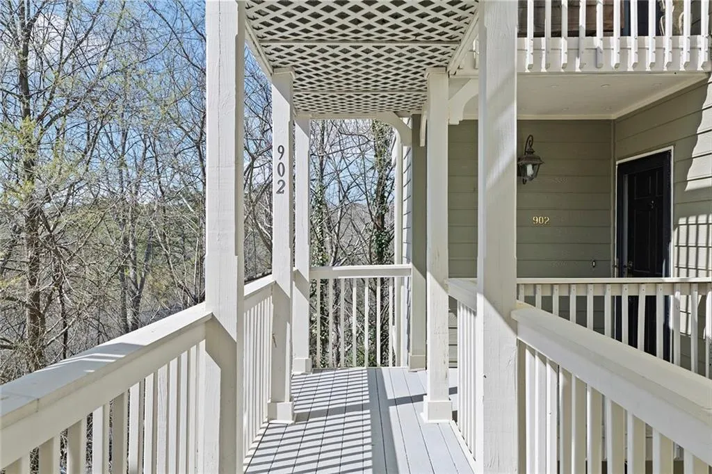 902 Camden Court Unit 902, Atlanta, Georgia 30327, 2 Bedrooms Bedrooms, ,2 BathroomsBathrooms,Residential,Sold,902 Camden Court Unit 902,7354859