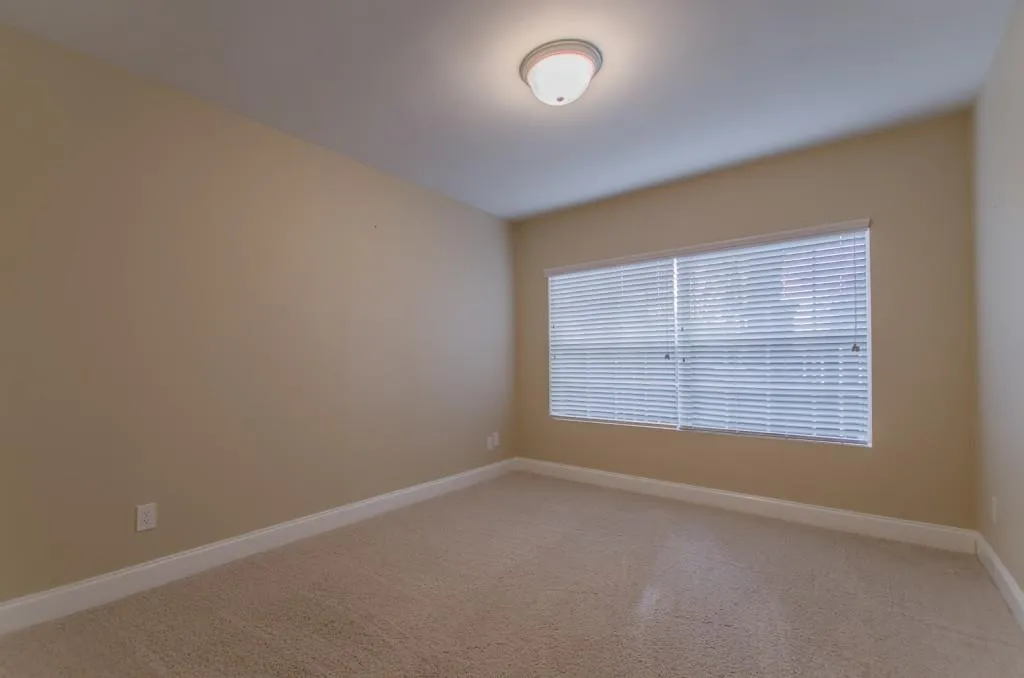 6980 Roswell Road Ne Unit C10, Sandy Springs, Georgia 30328, 2 Bedrooms Bedrooms, ,2 BathroomsBathrooms,Residential,Sold,6980 Roswell Road Ne Unit C10,5639128