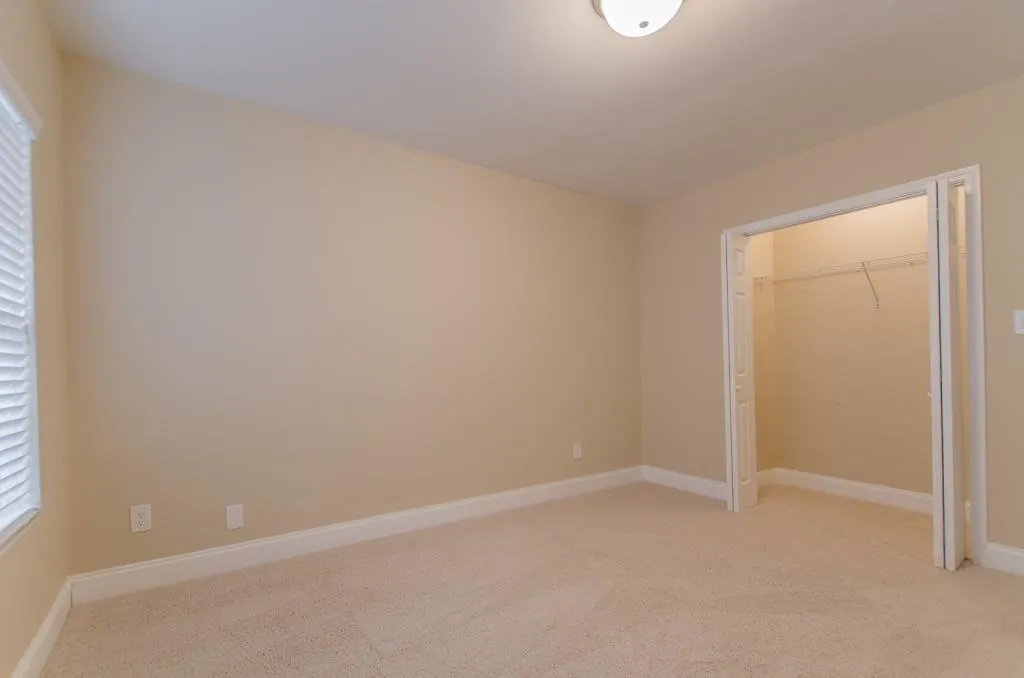 6980 Roswell Road Ne Unit C10, Sandy Springs, Georgia 30328, 2 Bedrooms Bedrooms, ,2 BathroomsBathrooms,Residential,Sold,6980 Roswell Road Ne Unit C10,5639128
