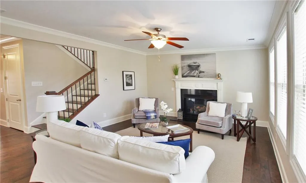 7600 Highland Bluff, Atlanta, Georgia 30328, 4 Bedrooms Bedrooms, ,2 BathroomsBathrooms,Residential,Sold,7600 Highland Bluff,6771118