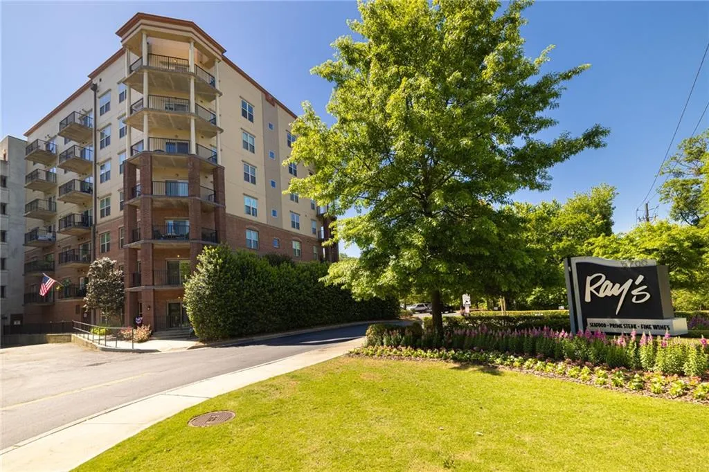 200 River Vista Drive Unit 238, Atlanta, Georgia 30339, 2 Bedrooms Bedrooms, ,2 BathroomsBathrooms,Residential,Sold,200 River Vista Drive Unit 238,6879879