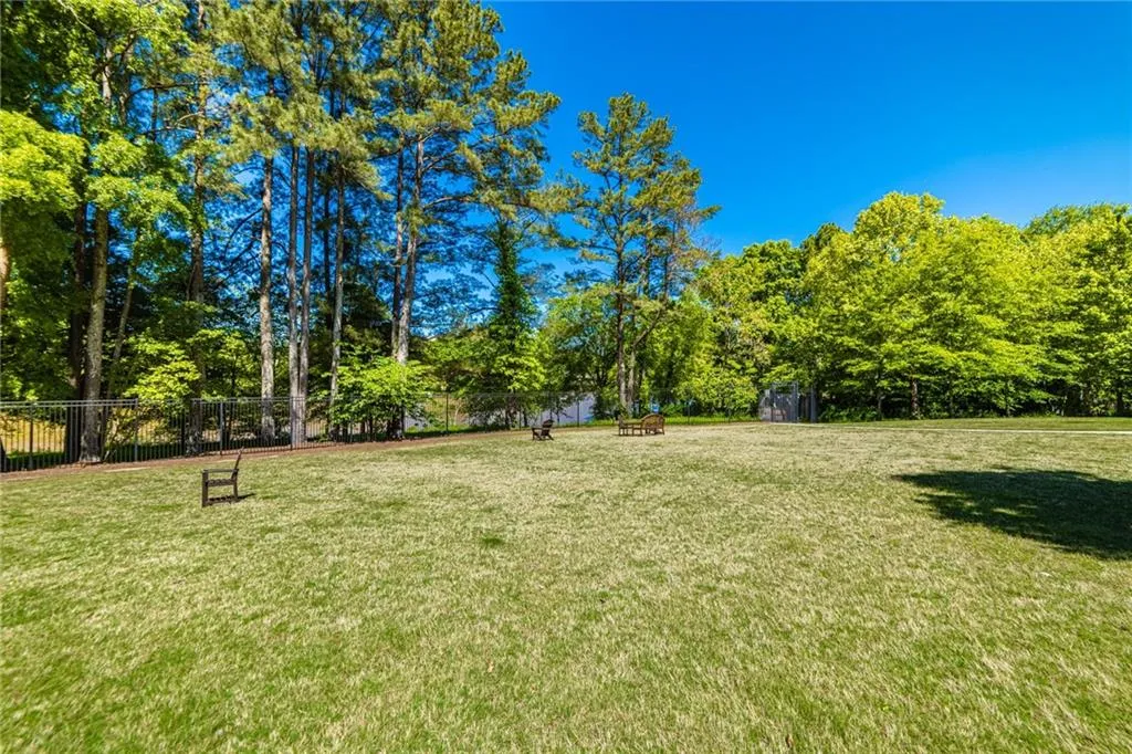200 River Vista Drive Unit 238, Atlanta, Georgia 30339, 2 Bedrooms Bedrooms, ,2 BathroomsBathrooms,Residential,Sold,200 River Vista Drive Unit 238,6879879
