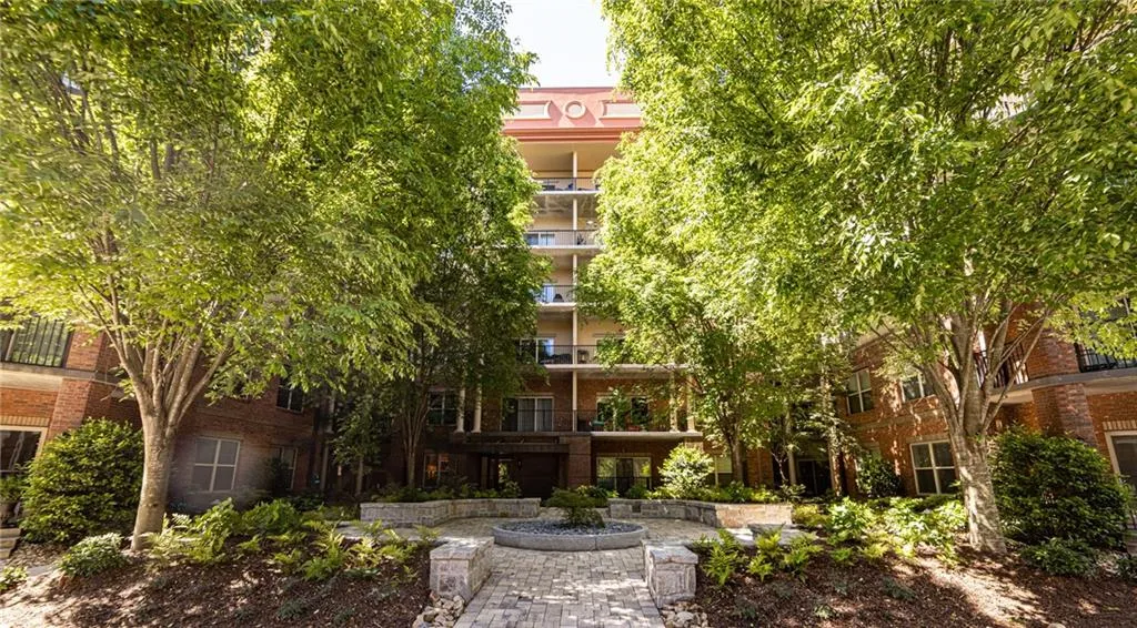 200 River Vista Drive Unit 238, Atlanta, Georgia 30339, 2 Bedrooms Bedrooms, ,2 BathroomsBathrooms,Residential,Sold,200 River Vista Drive Unit 238,6879879