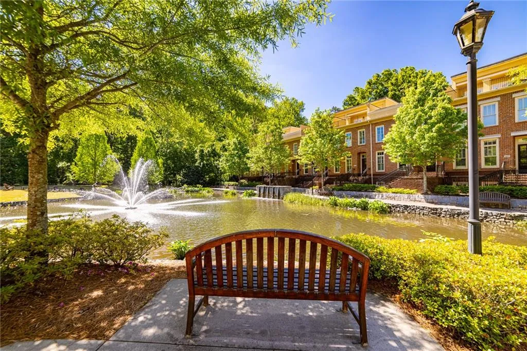 200 River Vista Drive Unit 238, Atlanta, Georgia 30339, 2 Bedrooms Bedrooms, ,2 BathroomsBathrooms,Residential,Sold,200 River Vista Drive Unit 238,6879879