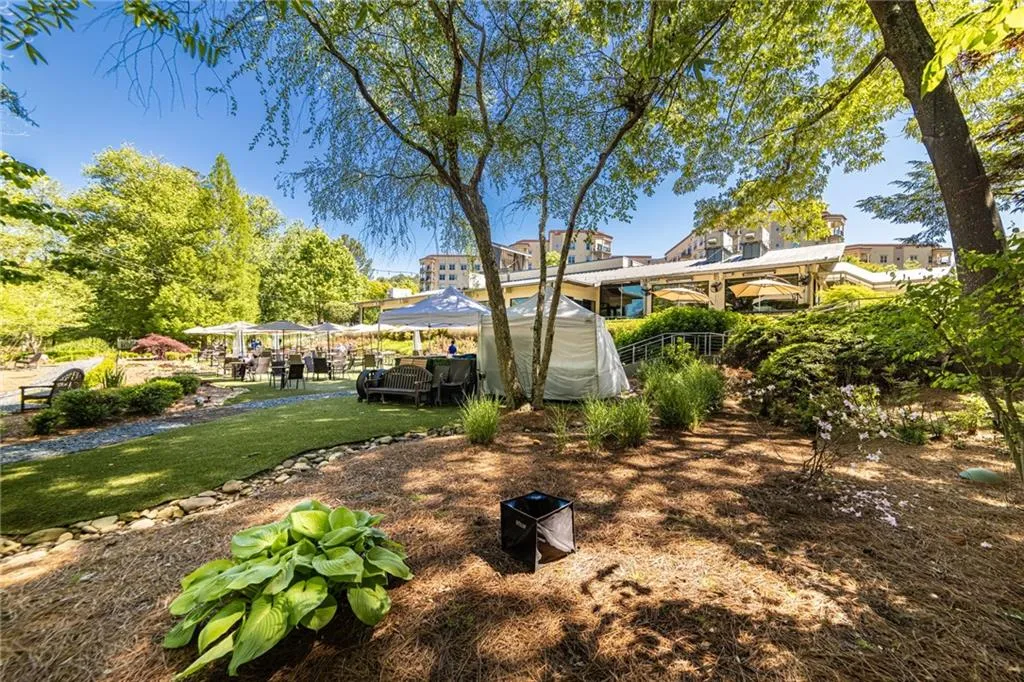 200 River Vista Drive Unit 238, Atlanta, Georgia 30339, 2 Bedrooms Bedrooms, ,2 BathroomsBathrooms,Residential,Sold,200 River Vista Drive Unit 238,6879879