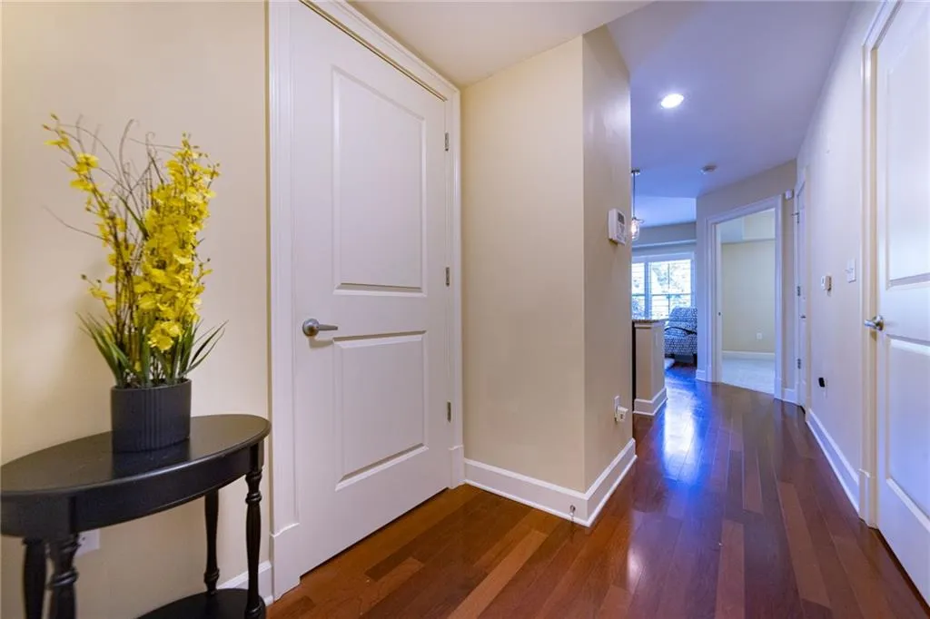 200 River Vista Drive Unit 238, Atlanta, Georgia 30339, 2 Bedrooms Bedrooms, ,2 BathroomsBathrooms,Residential,Sold,200 River Vista Drive Unit 238,6879879