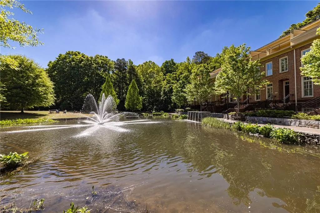 200 River Vista Drive Unit 238, Atlanta, Georgia 30339, 2 Bedrooms Bedrooms, ,2 BathroomsBathrooms,Residential,Sold,200 River Vista Drive Unit 238,6879879