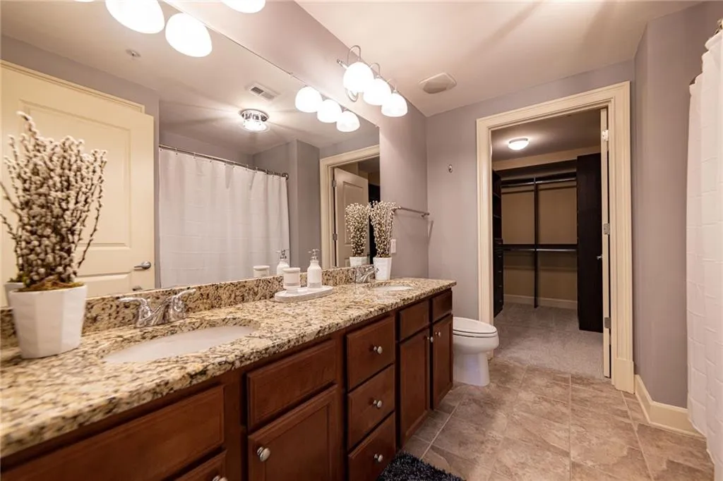 200 River Vista Drive Unit 238, Atlanta, Georgia 30339, 2 Bedrooms Bedrooms, ,2 BathroomsBathrooms,Residential,Sold,200 River Vista Drive Unit 238,6879879