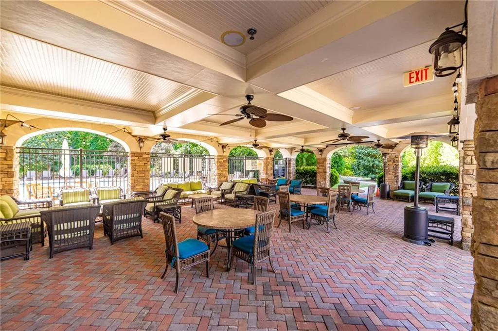 200 River Vista Drive Unit 238, Atlanta, Georgia 30339, 2 Bedrooms Bedrooms, ,2 BathroomsBathrooms,Residential,Sold,200 River Vista Drive Unit 238,6879879