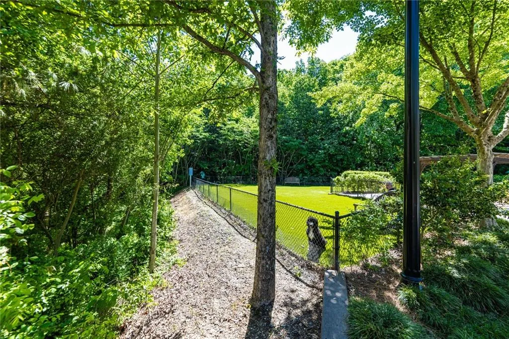 200 River Vista Drive Unit 238, Atlanta, Georgia 30339, 2 Bedrooms Bedrooms, ,2 BathroomsBathrooms,Residential,Sold,200 River Vista Drive Unit 238,6879879