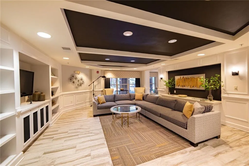 200 River Vista Drive Unit 238, Atlanta, Georgia 30339, 2 Bedrooms Bedrooms, ,2 BathroomsBathrooms,Residential,Sold,200 River Vista Drive Unit 238,6879879